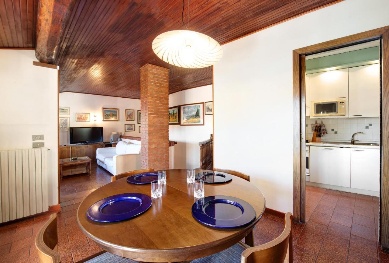 Lake View Apartment Gardone Riviera Εξωτερικό φωτογραφία