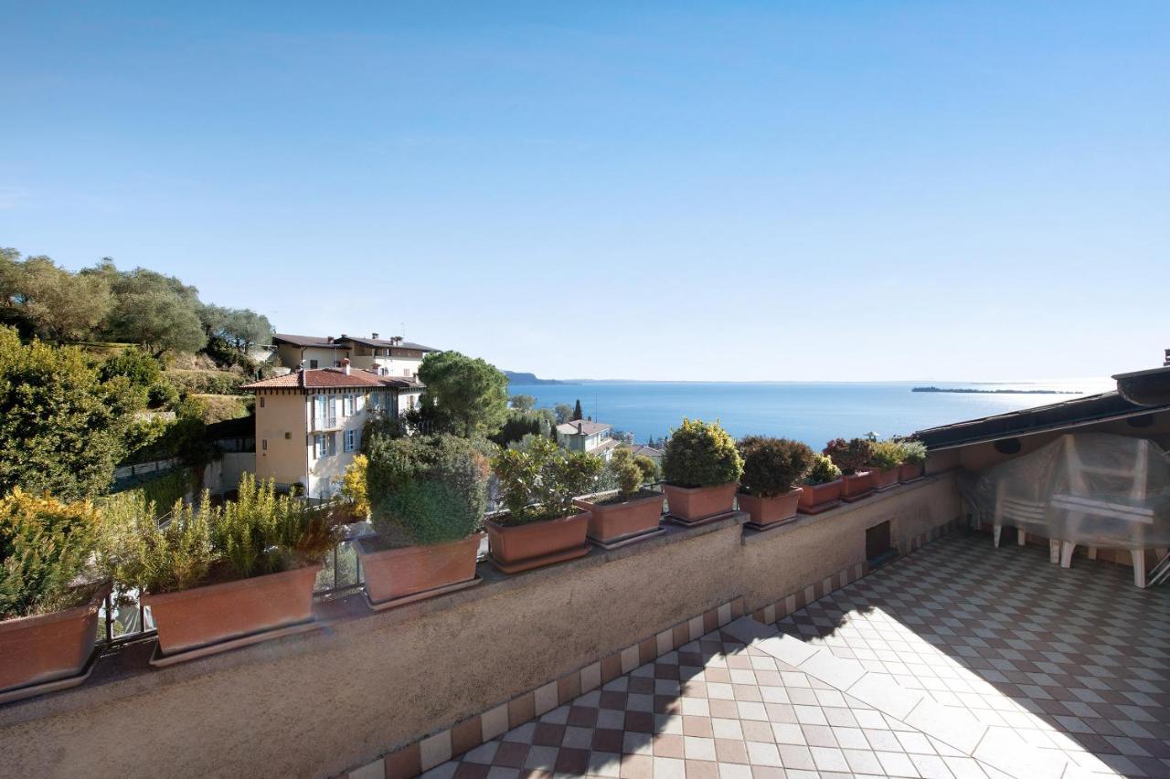 Lake View Apartment Gardone Riviera Εξωτερικό φωτογραφία